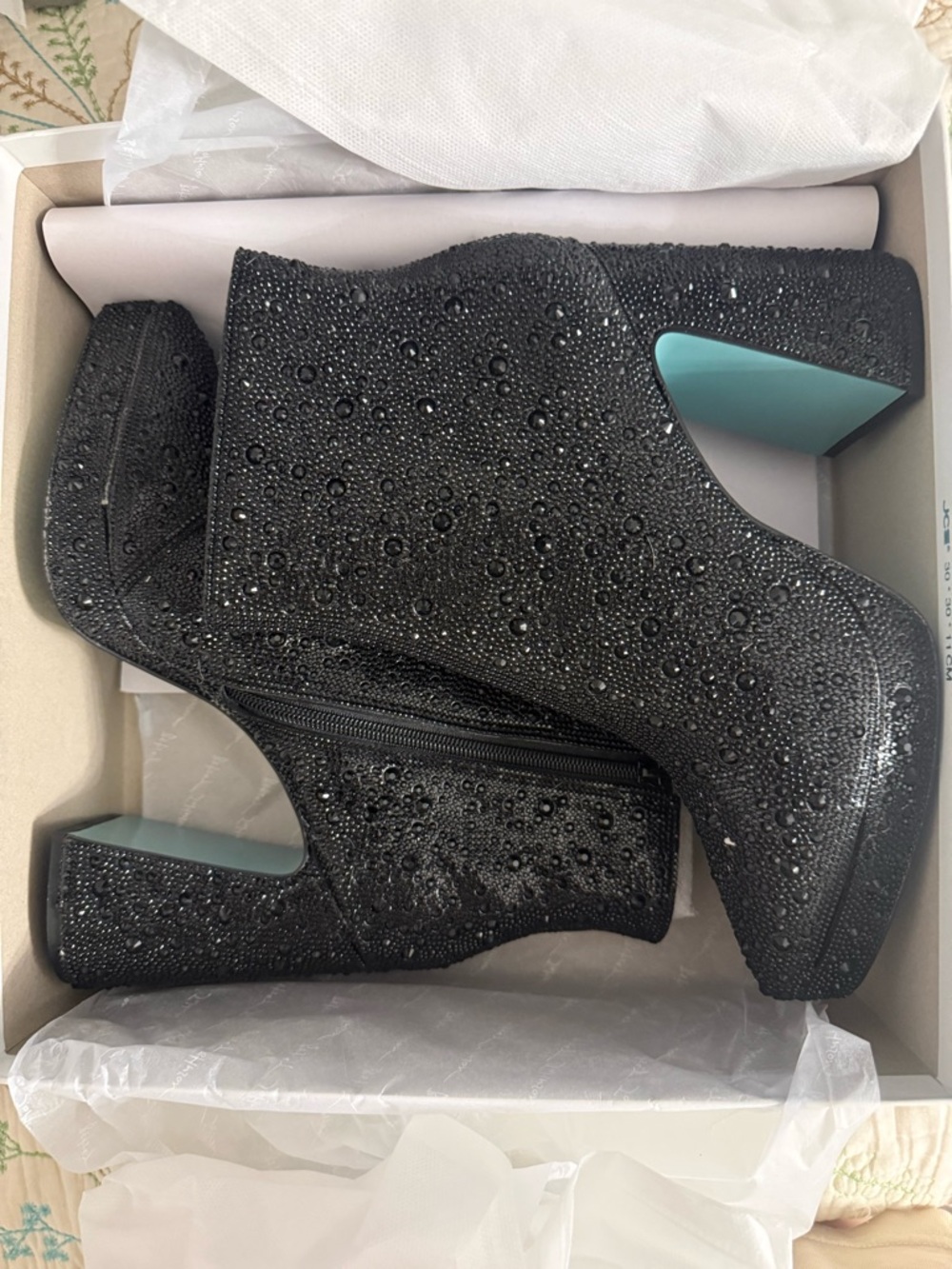 Betsey Johnson Della Black Sparkle Size 9 NWT